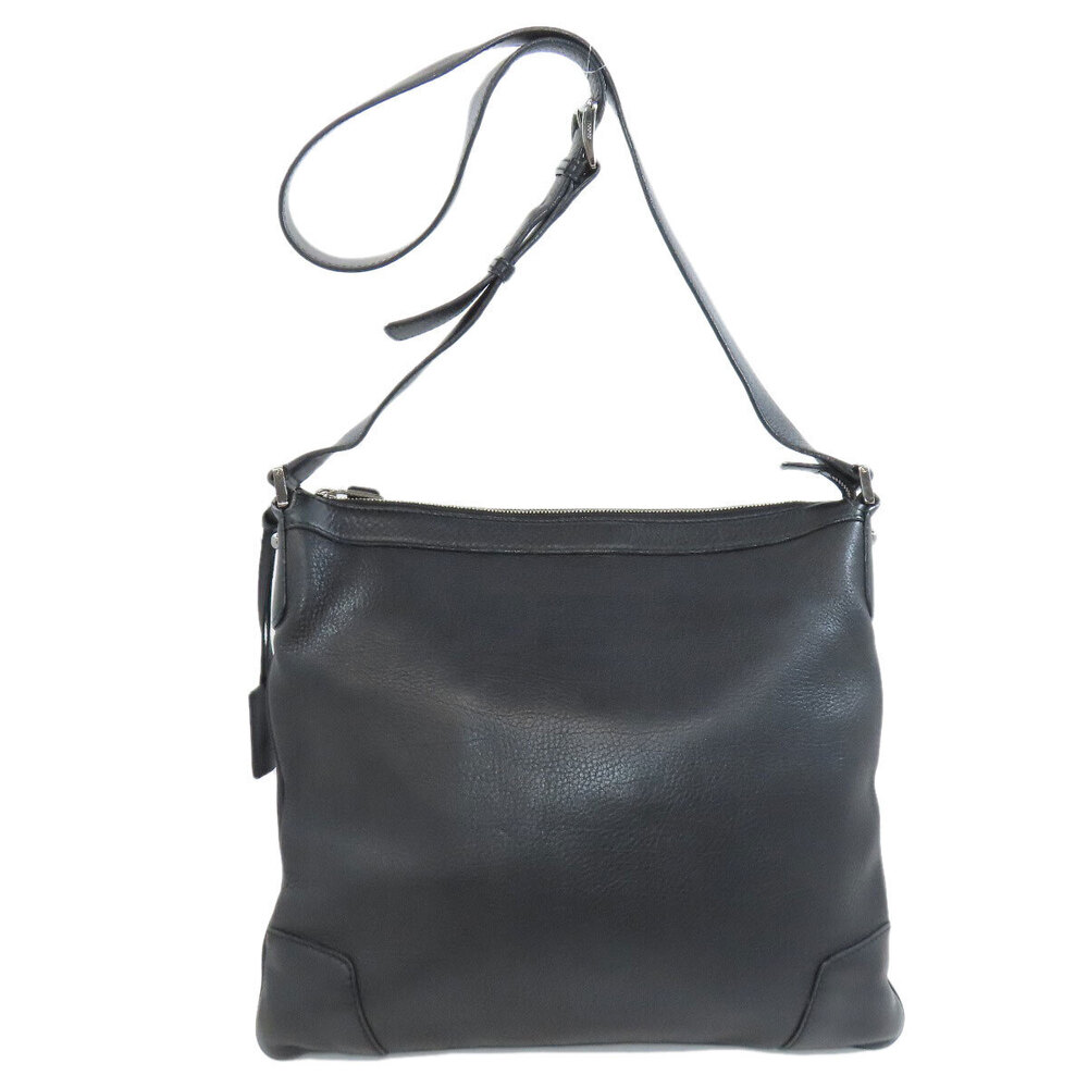 Gucci shoulder distinctive ziplock bag leather closure black